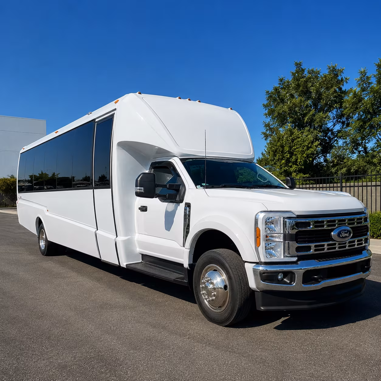 corporate and convention buses for deerfield beach business groups
