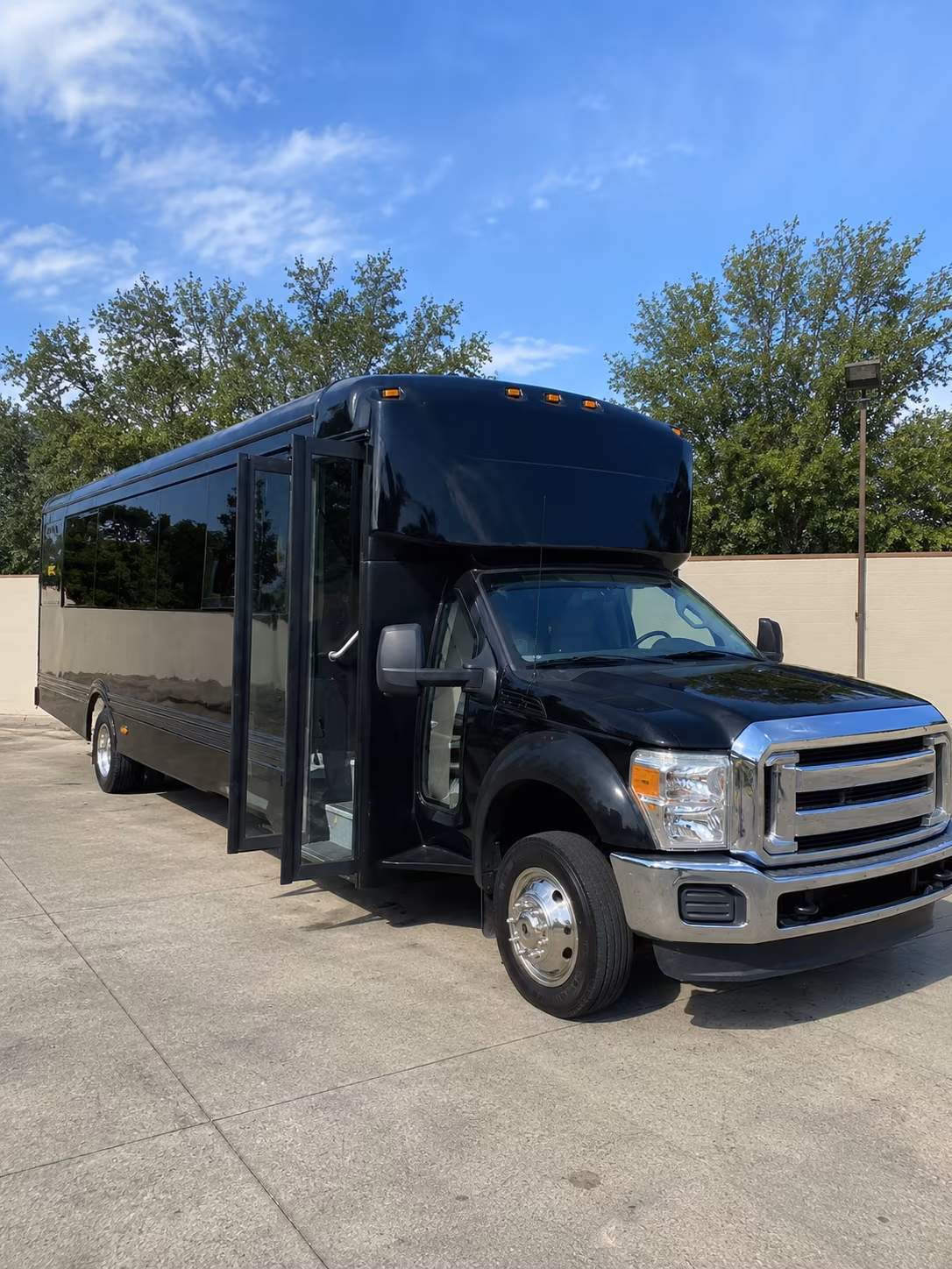 deerfield beach 20 passenger party bus