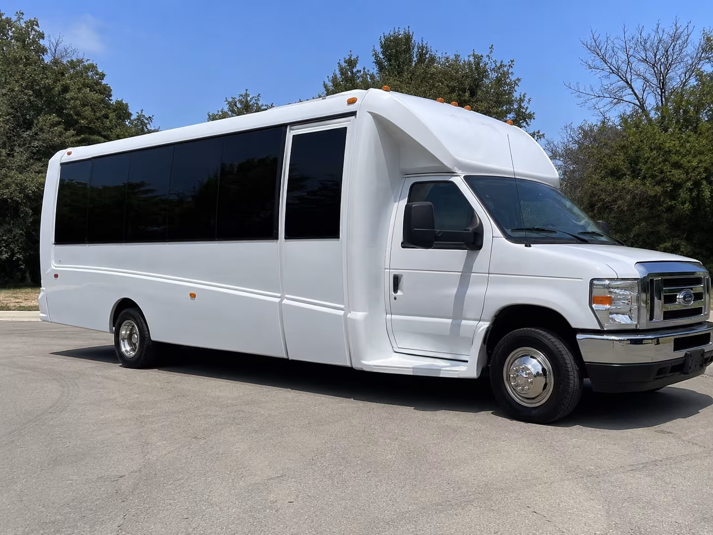deerfield beach holiday party bus rental