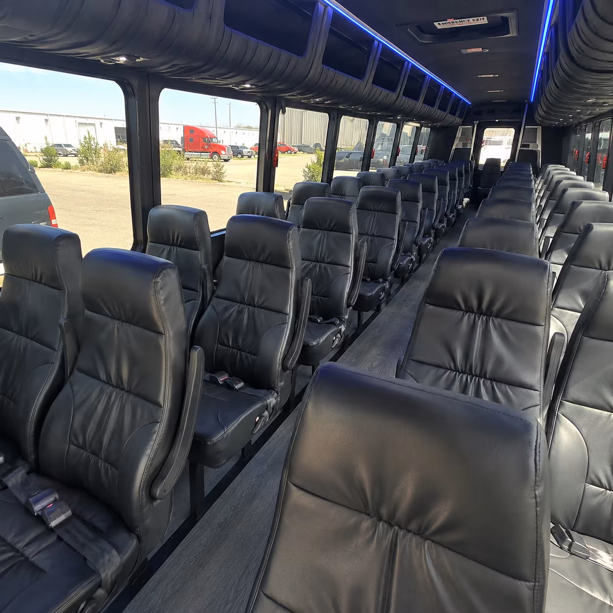 minibus rentals for smaller deerfield beach prom groups
